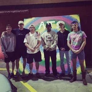 Meet your Posher, Troy